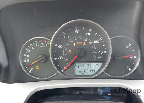 2016 Toyota Rav4 Le z USA, uszkodzony, nr VIN 2T3ZFREV2GW307917